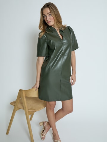 Robe 'Pia' Peppercorn en vert