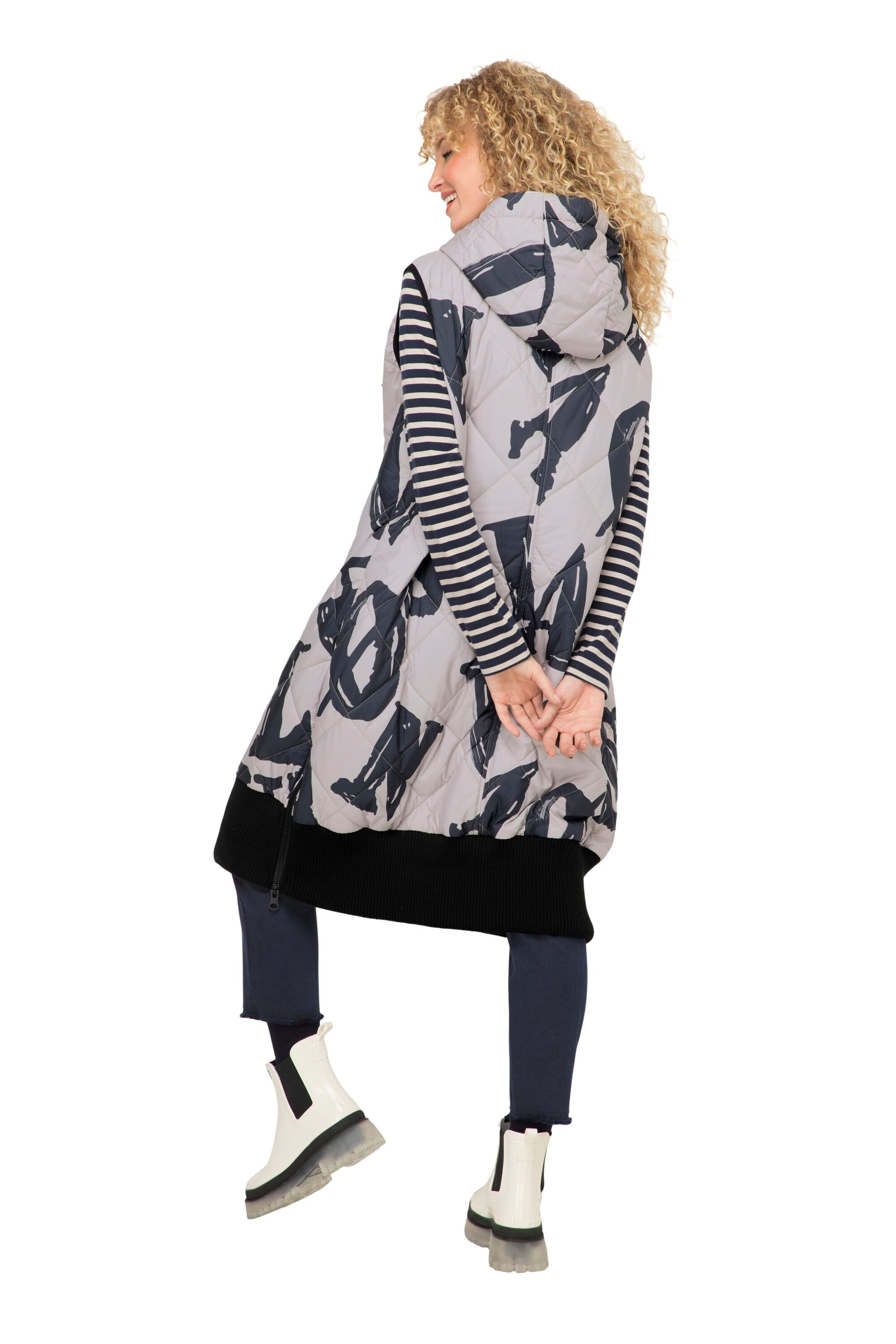 LAURASØN Vest in Grey