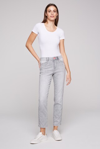 Soccx Regular Jeans 'CH:AR' in Grau