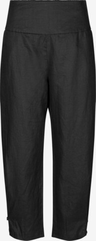 Masai Regular Pants in Black: front