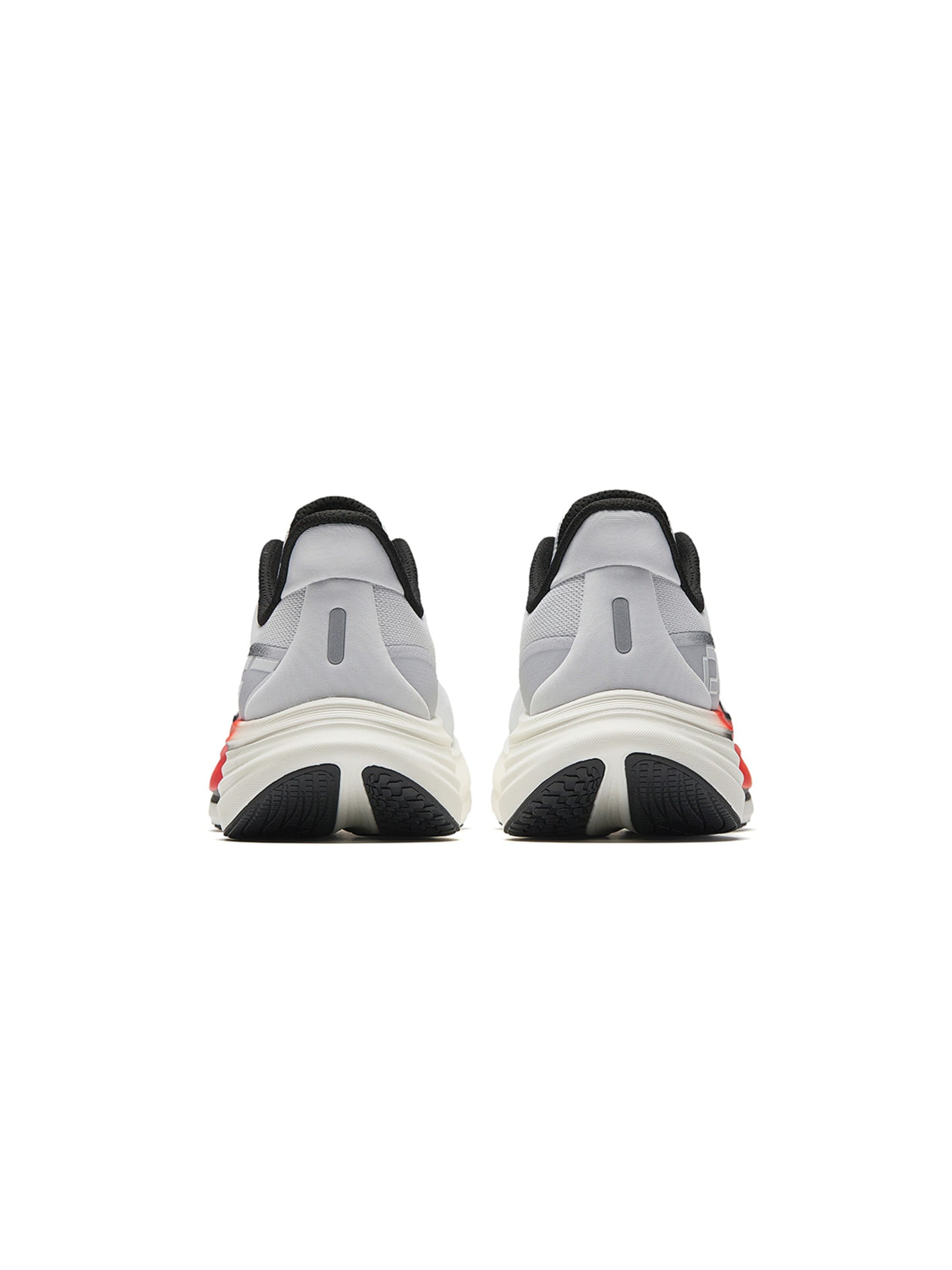 ANTA Platform trainers 'Journey Walker 3.0' in White