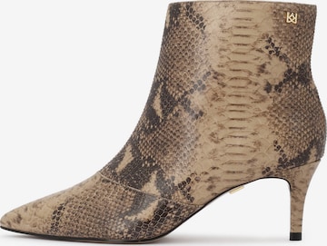 Ankle boots di Kazar in beige: frontale