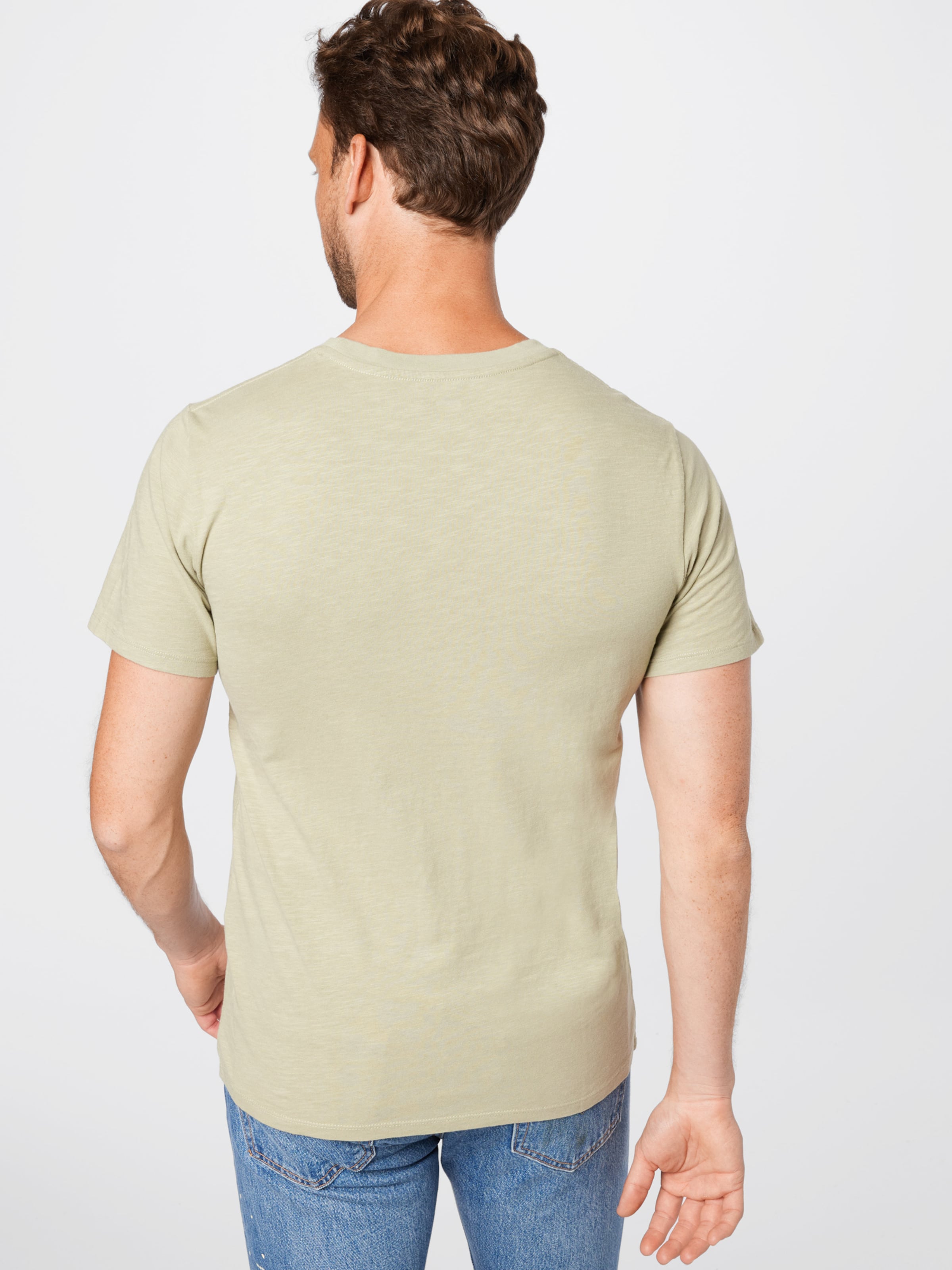 Männer Shirts LEVI'S T-Shirt 'SS CLASSIC POCKET' in Khaki - PZ17235