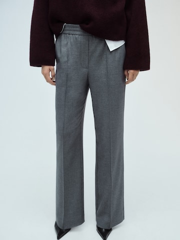 MANGO Loosefit Hose 'LAZYW' in Grau: Vorderseite