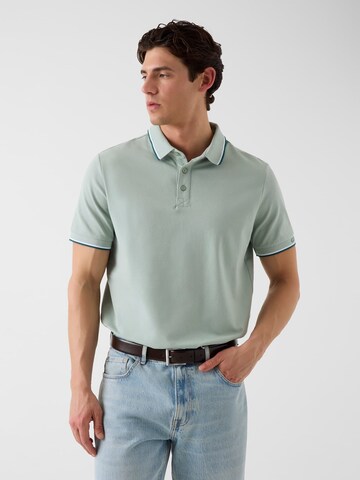 GUESS Poloshirt in Grün: Vorderseite