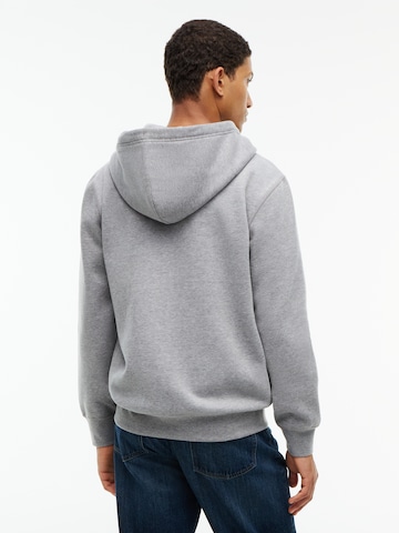 Hanorac 'ESSENTIAL' de la TOMMY HILFIGER pe gri