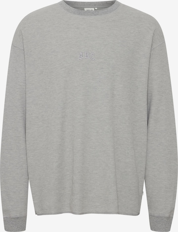 !Solid Sweatshirt 'fletcher' in Grau: predná strana
