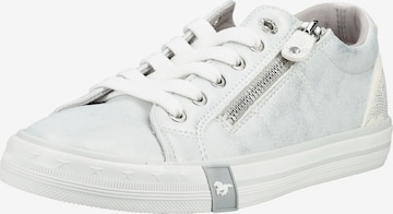 MUSTANG Sneakers laag in Zilver: voorkant
