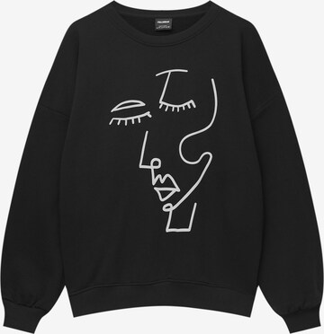 Bluză de molton de la Pull&Bear pe negru: față