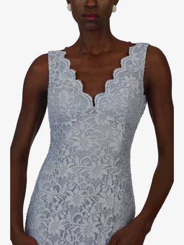 Rochie de seară de la Kraimod pe albastru