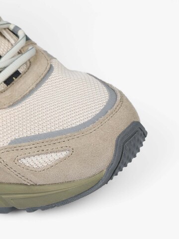 Sneaker bassa di Scalpers in beige