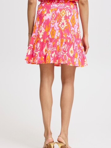 Gonna 'Jacqueline' di b.young in rosa