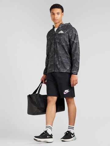 Nike Sportswear Regular Shorts in Schwarz