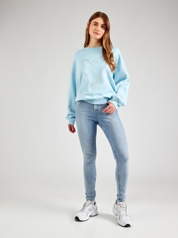 Felpa di MYLAVIE by Sarah Harrison in blu