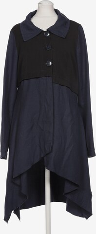 Mado et les Autres Blouse & Tunic in XS in Blue: front