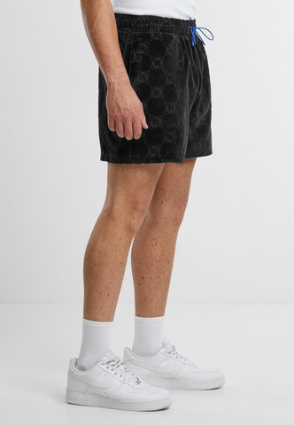 Pequs Regular Trousers in Black