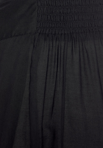 s.Oliver Loose fit Pants in Black