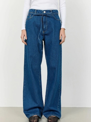 Levete Room Wide Leg Jeans 'Kosa' in Blau: Vorderseite