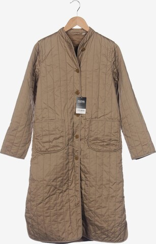 UNIQLO Jacket & Coat in XS in Beige: front