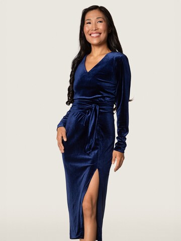 Quiosque Kleid in Blau
