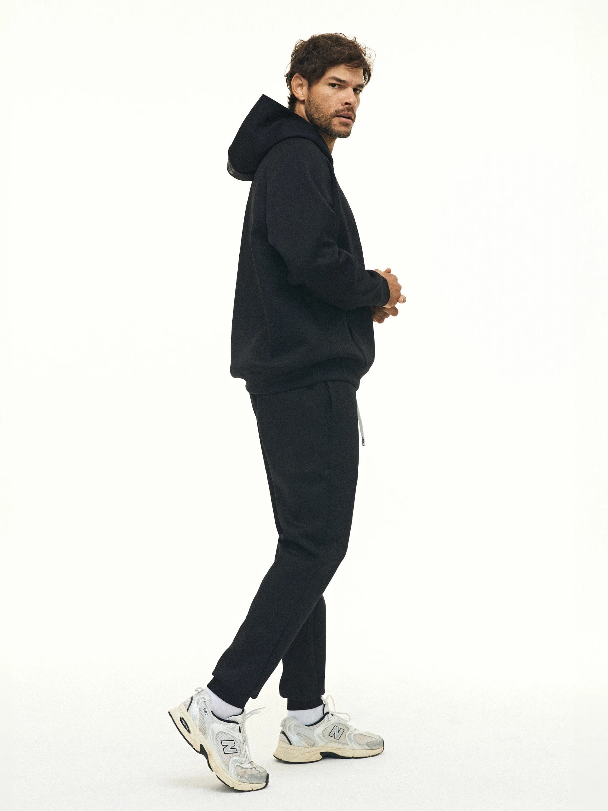 Pullover 'RECREATION Scuba Hoodie' di DRILLS Apparel in nero