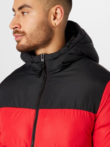 JACK & JONES - Casaco de inverno 'JJCHILI' em vermelho
