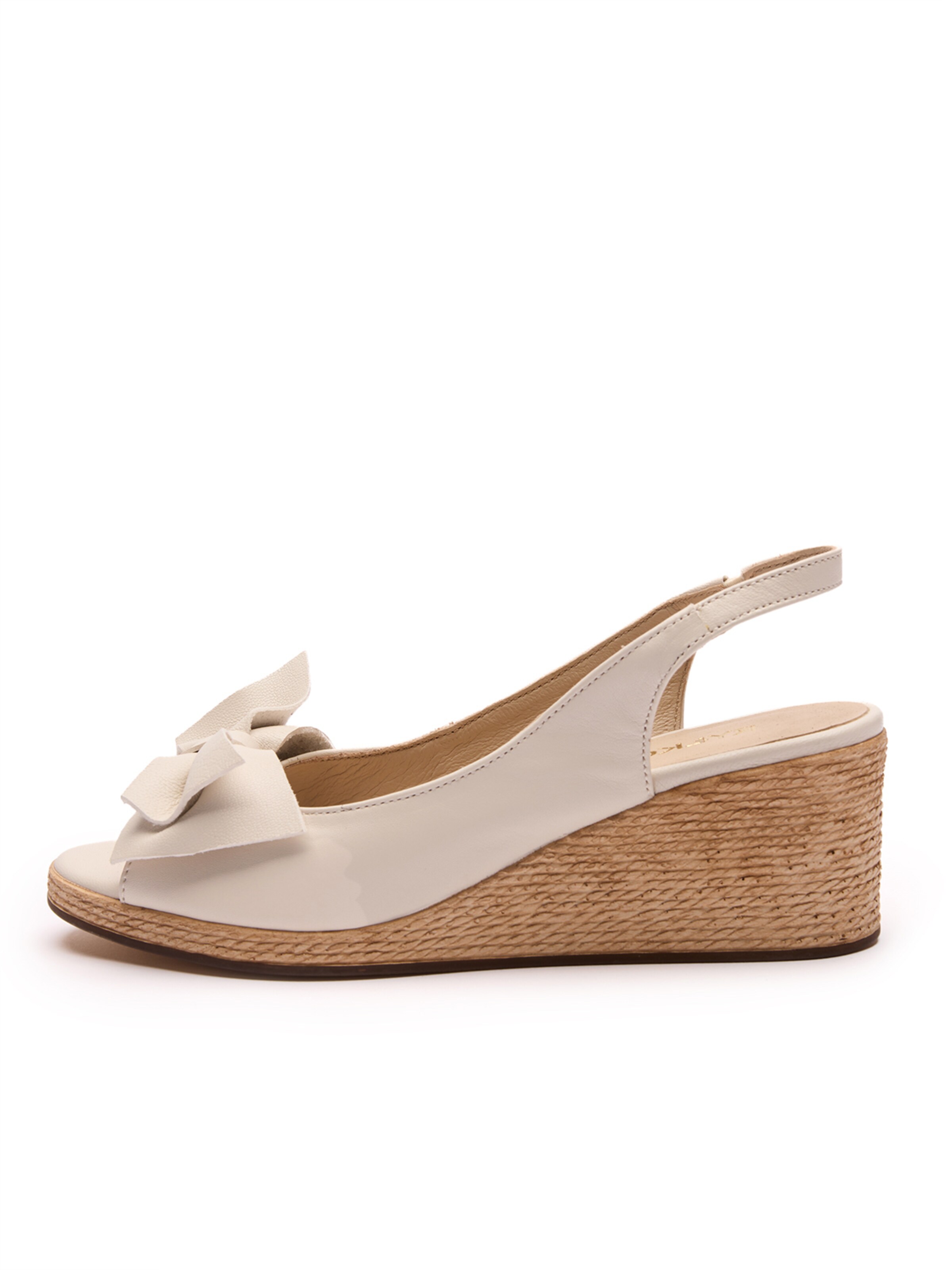 Sandale de la RYLKO pe bej