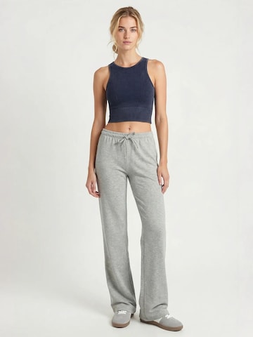 Wide leg Pantaloni sportivi di Happiness İstanbul in grigio