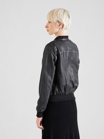 Maze Between-season jacket in Black