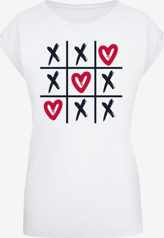 F4NT4STIC T-Shirt 'Valentinstag Herz Tic Tac Toe' in Weiß: Vorderseite