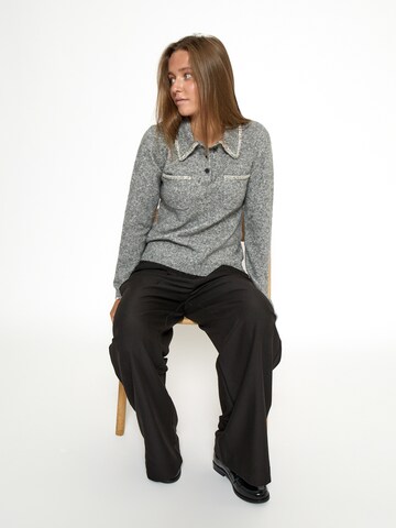 Top 'Leah' di Peppercorn in grigio