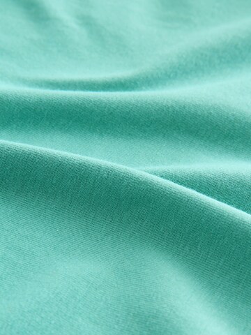 Next Top in Blau