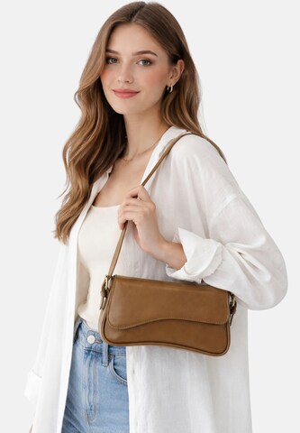 HARPA Handbag 'ZINA' in Brown: front