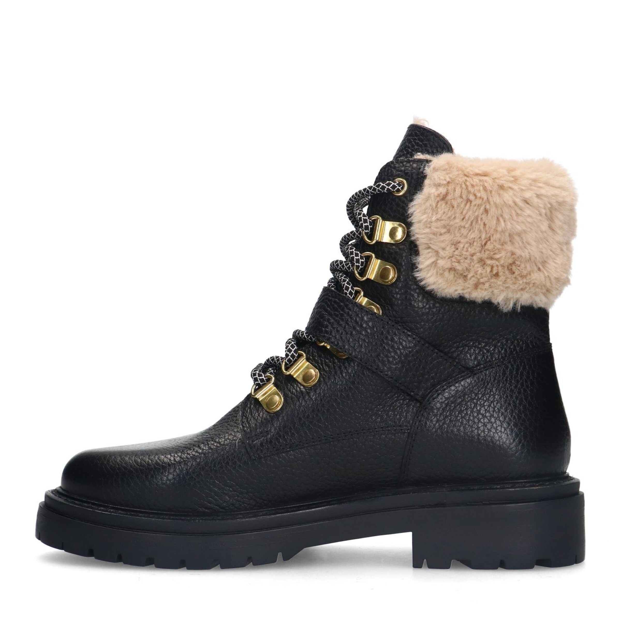 SACHA Schnürstiefelette in Schwarz