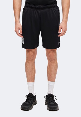 NIKEregular Sportske hlače 'Flex' - crna boja: prednji dio