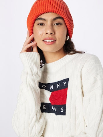 Tommy Jeans Sweter w kolorze biały