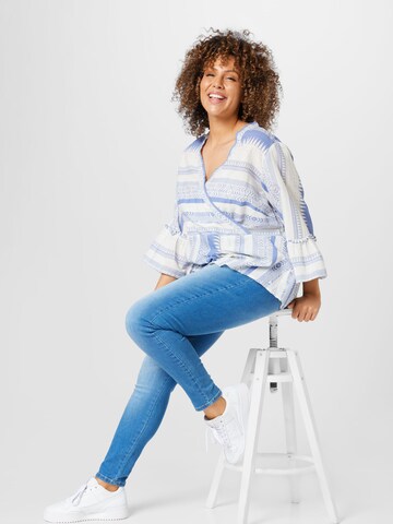EVOKED Blouse in Blue