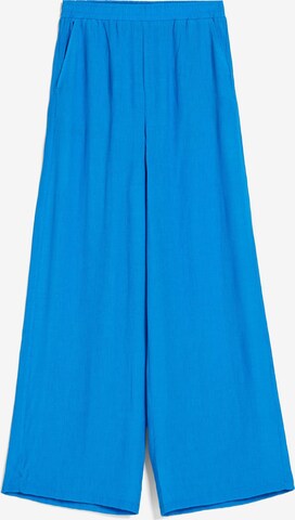 Bershka Wide leg Trousers in Blue: front