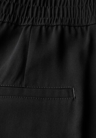 STREET ONE Loosefit Wide Leg Twill Hose in Schwarz