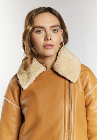 faina Between-Season Jacket in Brown