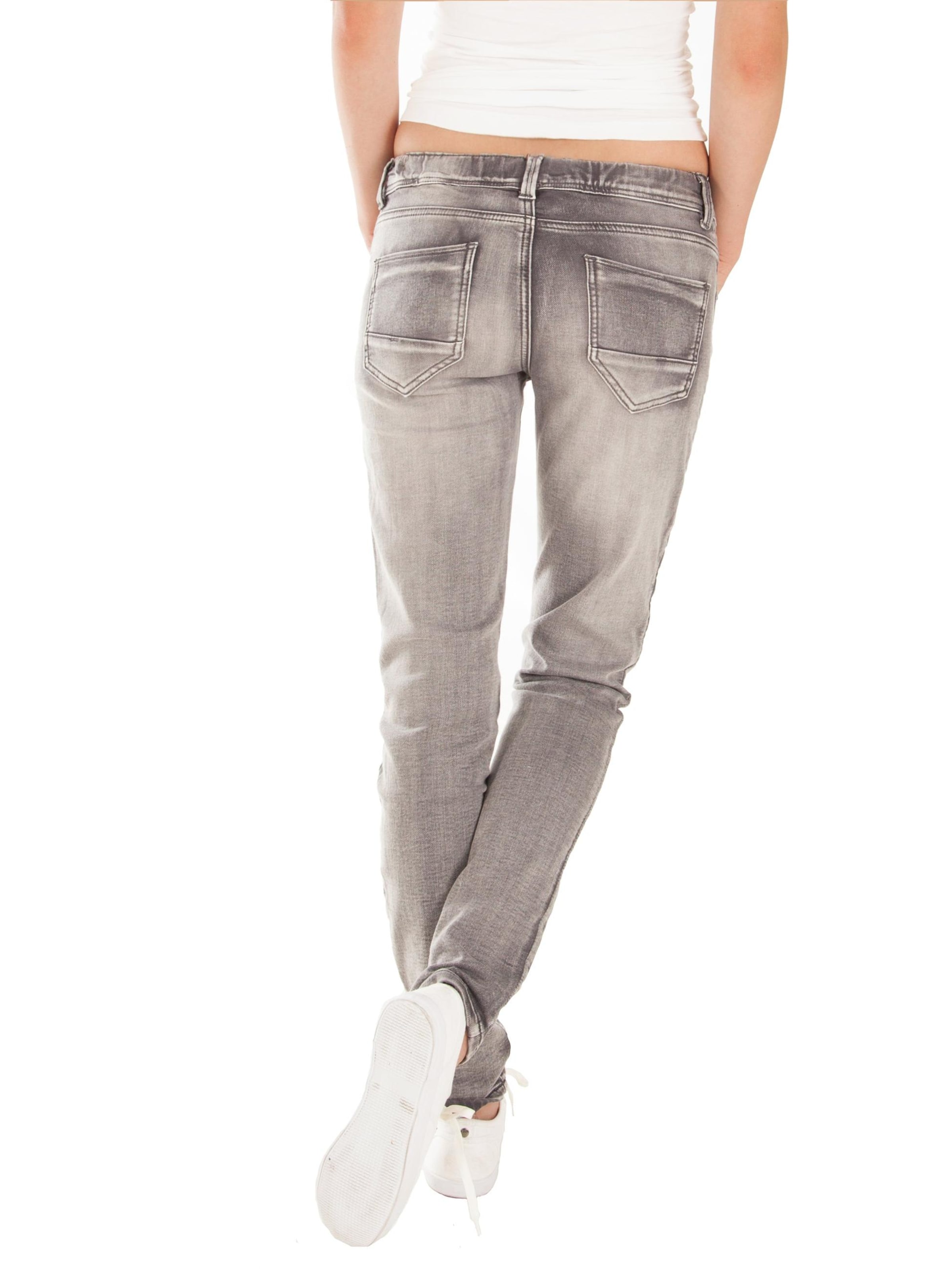 Fraternel Tapered Jeans in Grau