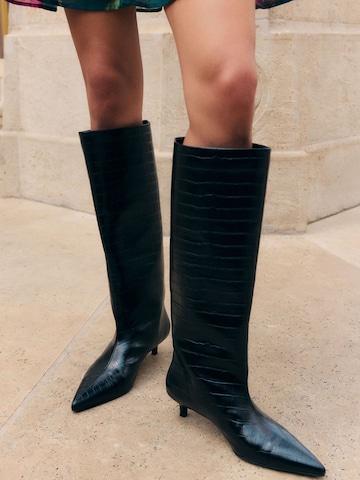 Cizme de la Friends Like These pe negru
