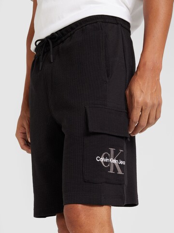 Calvin Klein Jeans Regular Shorts in Schwarz