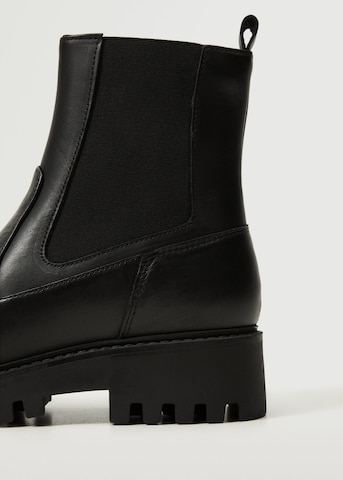 MANGO Chelsea Boots 'Сonga' in Black