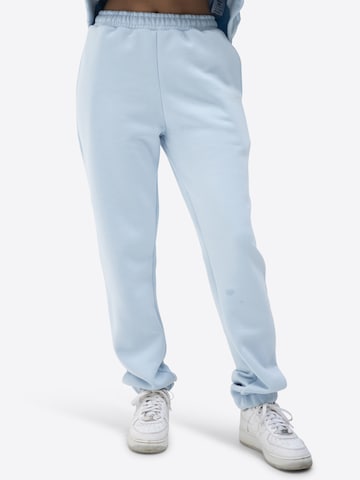 TATES Tapered Workout Pants in Blue