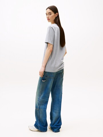 Tommy Jeans T-Shirt in Grau