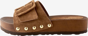 Sandale de la Next pe maro: față