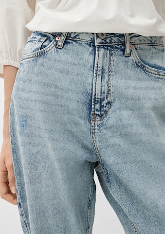 QS Tapered Jeans i blå