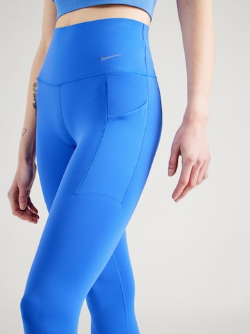NIKE Skinny Športové nohavice 'UNIVERSA' - Modrá
