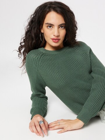 TOM TAILOR DENIM Sweater in Green